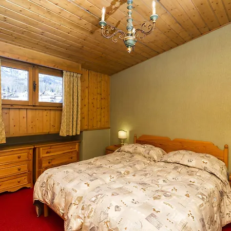 ポンテチザ コルティーナ・ダンペッツォ