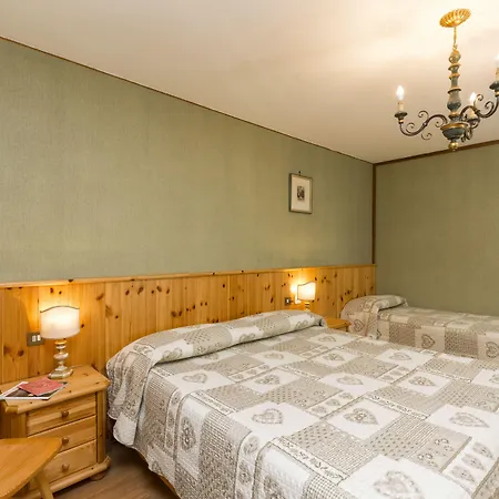 Hotel Pontechiesa 3*