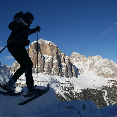 品特奇萨酒店 酒店