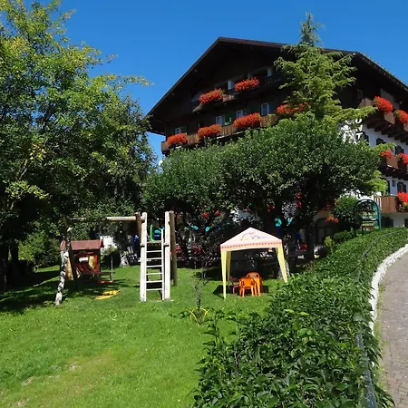 Hotel Pontechiesa 3*