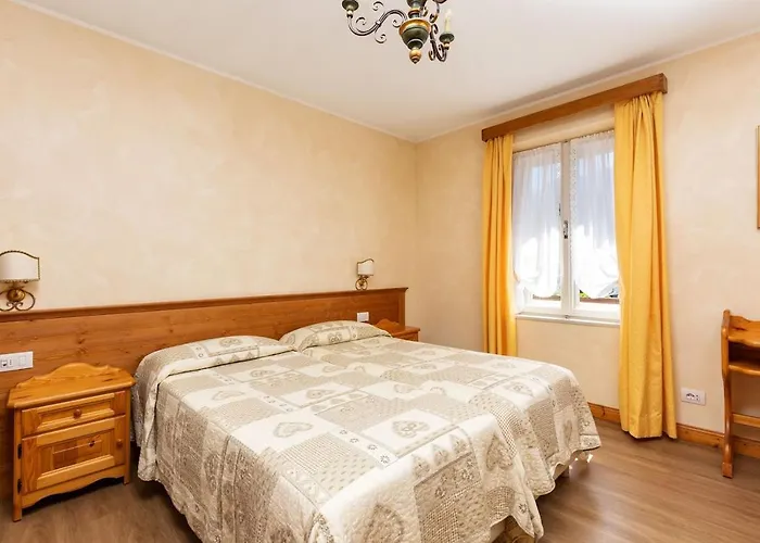 Hotel Pontechiesa 3*