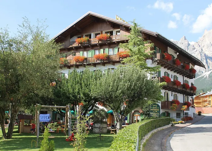 Hotel Pontechiesa 3* Cortina d'Ampezzo